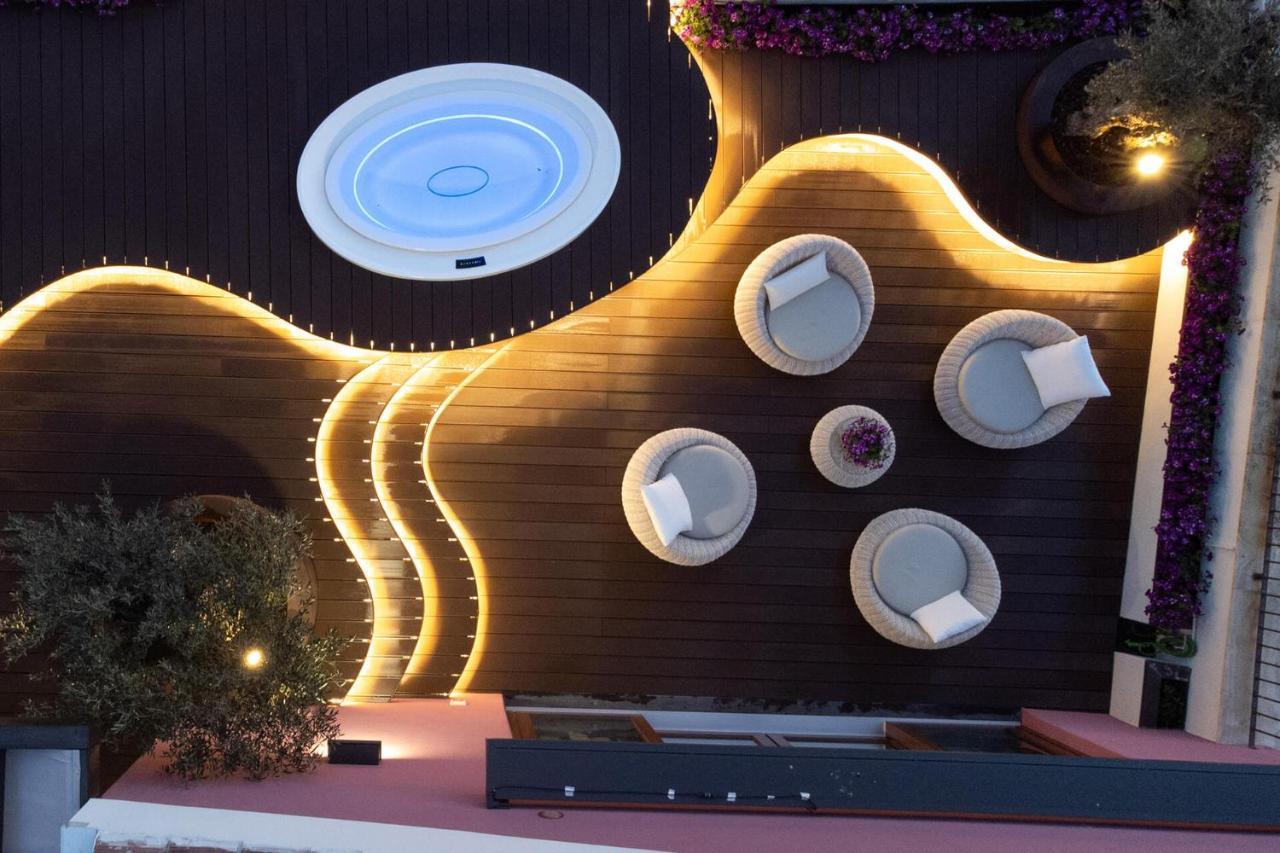 Palazzo Ferrucci Luxury Suites Cagliari Exterior foto
